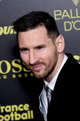 Lionel Messi FOOTBALL : arrivees de la Ceremonie du Ballon d Or France Football 2019 - Paris - 0 12 2019 JBAutissier Panoramic 