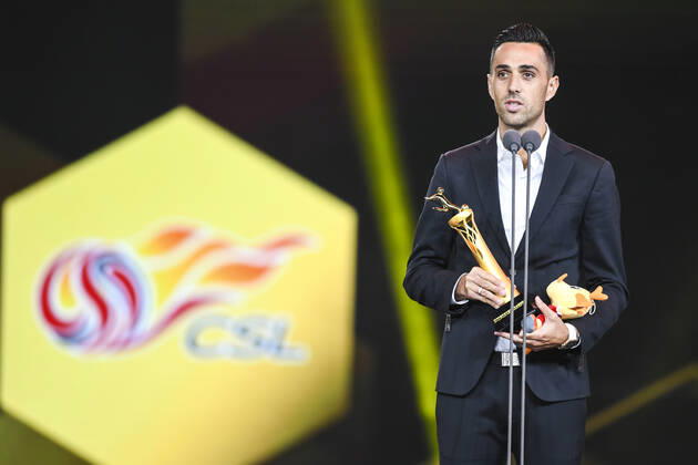 Israeli football player Eran Zahavi from Guangzhou R&F F.C. deliver a speech after winning the award of top scorer during 2019 Ping An Chinese Football Association Super League Award Ceremony in Shanghai, China, 7 December 2019.