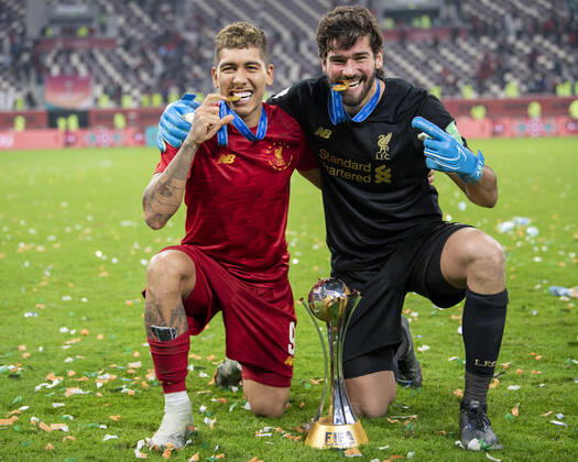 Bilder des Jahres 2019, Sport 12 Dezember Sport Themen der Woche KW51 Sport Bilder des Tages Liverpool v Flamengo DOHA, CA - 21.12.2019: LIVERPOOL V FLAMENGO - Liverpool& 39;berto Fio Firmino and Liverpool& 39;s Alisson celebrate after winning FIFA Club World Cup 20inal, 1-0 ag0 against Flamengo held at the Khalifa International Stadium in Doha, Qatar. (Photo: Richard Callis Fotoarena) x1849197x  RichardxCallis