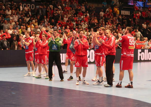 HANDBALL - EHF EURO 2020, AUT vs UKR VIENNA,AUSTRIA,12.JAN.20 - HANDBALL - EHF European Men s Handball Championship 2020, group stage, Austria vs Ukraine. Image shows the rejoicing of AUT. GEPAxpictures xChristianxOrt