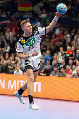 Handball, Maenner: EM 2020, Hauptrunde, Gruppe 1, Weißrussland - Deutschland Timo Kastening (Deutschland TSV Hannover) Wien Stadthalle Wien Oesterreich