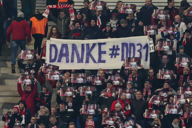 Die Fans verabschieden Diego Demme während der ersten Halbzeit - 1. Fussball Bundesliga Saison 2019-2020 RasenBallsport Leipzig vs. 1. FC Union Berlin in der Red Bull Arena in Leipzig - Fußball,Deutschland,18.01.2020