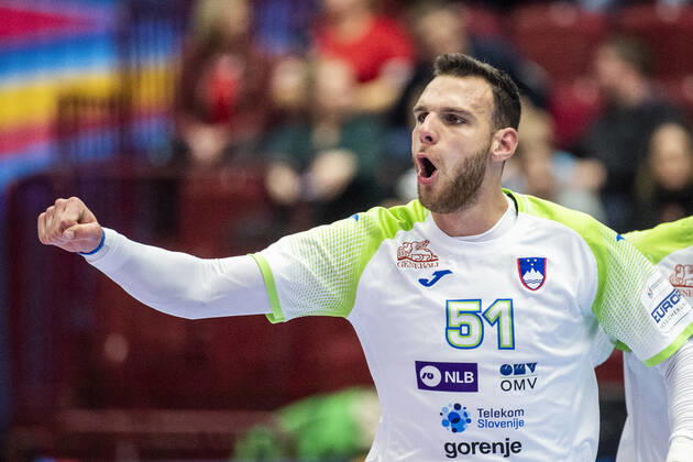 200119 Borut Mackovsek of Slovenia celebrates during the EHF European Handball Championship match between Slovenia and Hungary on January 19, 2020 in Malmö. Photo: Ludvig Thunman BILDBYRAN kod LT 35708 bbeng ehf euro 2020 em 2020 european men?s handball championship 2020 handball handboll handbolls-em 2020 handball handball-em 2020 slovenien slovenia hungary ungern jubek celebration Copyright: LUDVIGxTHUNMAN BB200119LT012