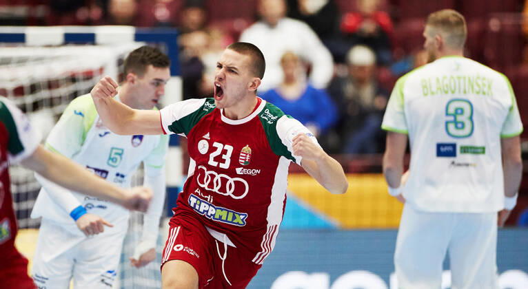 MALMOE 20200119 Hungary s Dominik Mahte scores during the Men s European Handball Championship main round Group 2 match between Slovenia and Hungary at Malmo Arena, Friday Jan. 19, 2020. Foto Andreas Hillergren TT kod 10600 Malmo Sweden x10600x Copyright: xAndreasxHillergren TTx HANDBALL SLOVENIA-HUNGARY