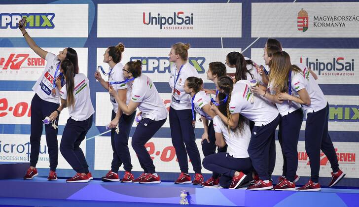 Podium Ceremonies Budapest 25 01 2020 Duna Arena XXXIV LEN European Water polo, Wasserball Championships 2020 Photo Â©Pasquale Mesiano Deepbluemedia Insidefoto PasqualexMesiano