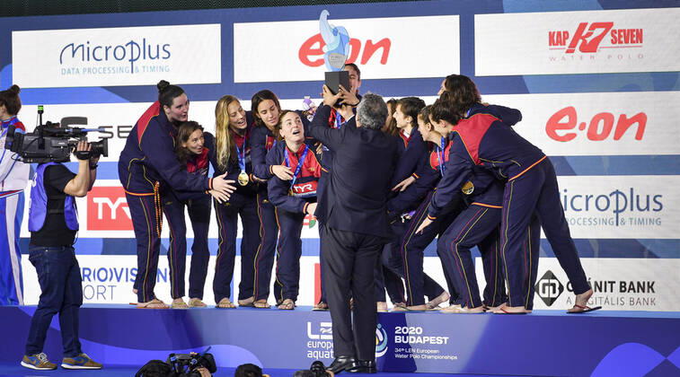 Team ESP Spain Gold Medal Podium Ceremonies Budapest 25 01 2020 Duna Arena XXXIV LEN European Water polo, Wasserball Championships 2020 Photo Â©Pasquale Mesiano Deepbluemedia Insidefoto PasqualexMesiano