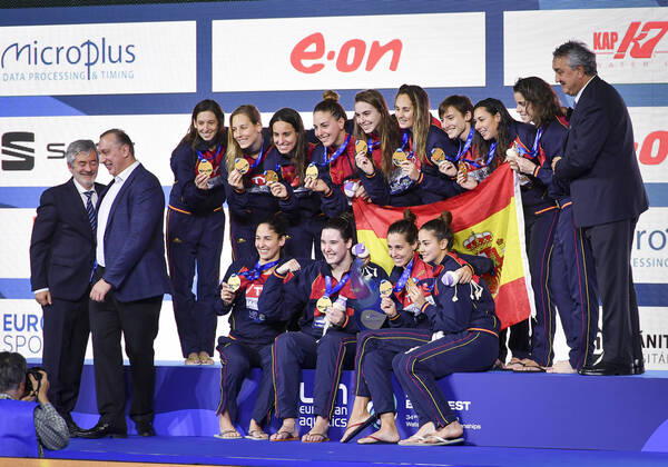 Team ESP Spain Gold Medal Podium Ceremonies Budapest 25 01 2020 Duna Arena XXXIV LEN European Water polo, Wasserball Championships 2020 Photo Â©Pasquale Mesiano Deepbluemedia Insidefoto PasqualexMesiano