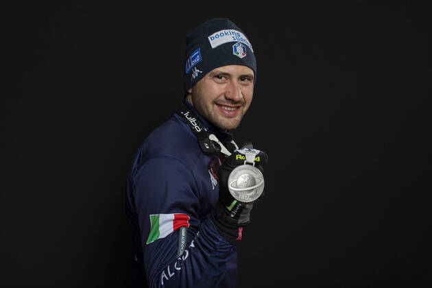 200213 Photo: Manzoni IBU Handout BILDBYRAN 13.02.2020, Antholz, Italy (ITA): Dominik Windisch (ITA) - IBU World Championships Biathlon, medals, Antholz Anterselva (ITA). Handout International Biathlon Union. Â© Manzoni IBU bbeng skidskytte skiskyting biathlon VM skidskytte-VM IBU Biathlon World Championships 2020 Anterselva mixed relay mixstafett stafett Copyright: Manzoni IBU BB200213BB908
