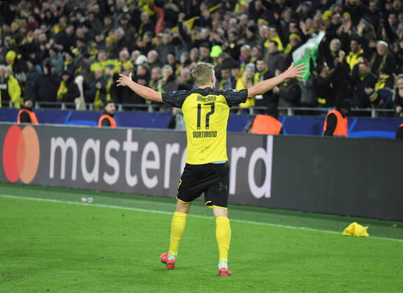 18.02.2020, Fussball, UEFA Champions League 2019 20, Achtelfinale, Borussia Dortmund - Paris Saint Germain 2:1, Jubel Erling Haaland (Borussia Dortmund) Dortmund Nordrhein Westfalen Deutschland