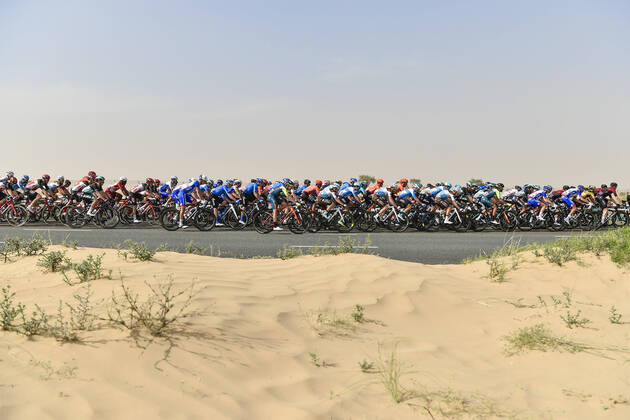 2020 Bilder des Jahres, Sport 02 Februar Sport Themen der Woche KW08 Sport Bilder des Tages Photo LaPresse - Fabio Ferrari February 23, 2020 Dubai (United Arab Emirates) Cycling UAE Tour 2020 - Dubai Silicon Oasis Stage 1 - From The Pointe to Dubai Silicon Oasis - 91,96 miles In the pic: during the race.  Copyright: xFabioxFerrari LaPresse LaPresse x