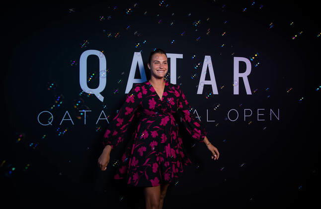2020 Bilder des Jahres, Sport 02 Februar Sport Themen der Woche KW08 February 23, 2020, Doha, QATAR: Aryna Sabalenka of Belarus in the photo booth ahead of the players party of the 2020 Qatar Total Open WTA, Tennis Damen Premier 5 tennis tournament 2020 Qatar Total Open, Tennis, Doha, Qatar, Feb 23 - ZUMAa181 20200223_zaa_a181_062 Copyright: xRobxPrangex