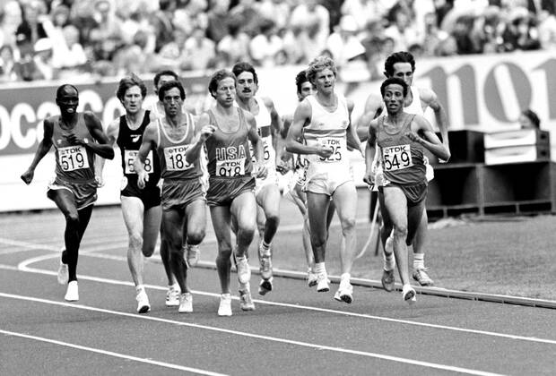 830814 Athletics, World Athletics Championships: Steve Cram of Great Britain winning 1500 m at The World Athletics Championships on August 14, 1983 in Helsinki, Finland. BILDBYRAN Copyright: BILDBYRAN 830814094