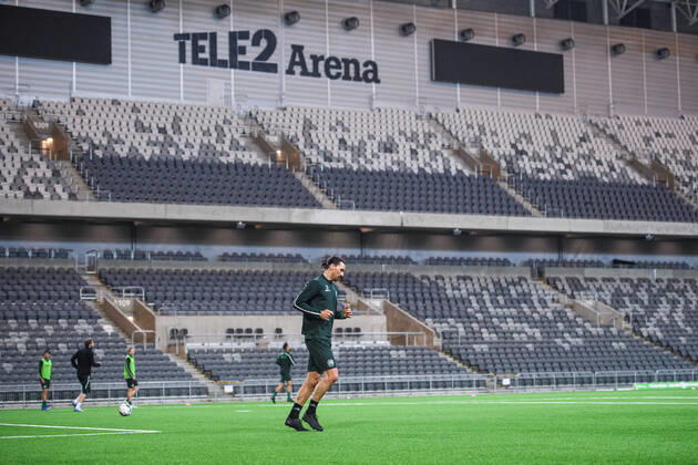 Bilder des Jahres 2020, Sport 04 April Sport Themen der Woche KW16 Sport Bilder des Tages 200417 Zlatan Ibrahimovic participates in a training session with Hammarby on April 17, 2020 in Stockholm. Photo: Maxim ThorÃ Bildbyran Kod MT bbeng fotboll football hammarby träning allsvenskan Copyright: MAXIMxTHORE BB200417BB030