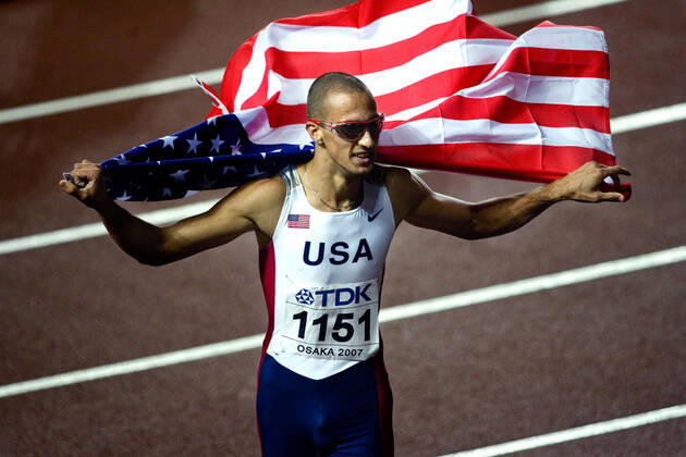 070831 Athletics, World Athletics Championships: Gold medalist Jeremy Wariner of USA celebrate after 400 m at The World Athletics Championships on August 31, 2007 in Osaka, Japan. BILDBYRAN Copyright: EMILxMALMBORG BB070831EM054