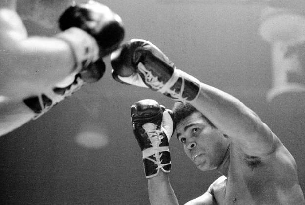 Boxkampf Muhammad Ali gegen Jürgen Blin Mohammad Ali Zürich Kanton Zürich Schweiz Sporthalle