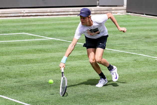 Jannik Sinner (ITA), bett1ACES, Berlin, LTTC Rot-Weiß - Steffi-Graf-Stadion, 11.07.2020,