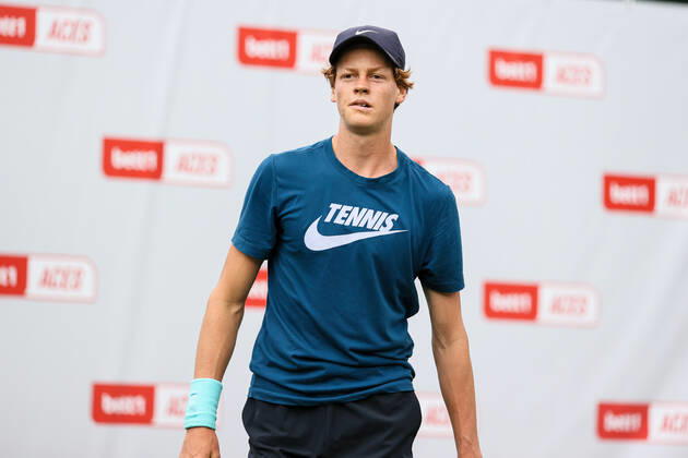 Jannik Sinner (ITA), bett1ACES, Berlin, LTTC Rot-Weiß - Steffi-Graf-Stadion, 11.07.2020,
