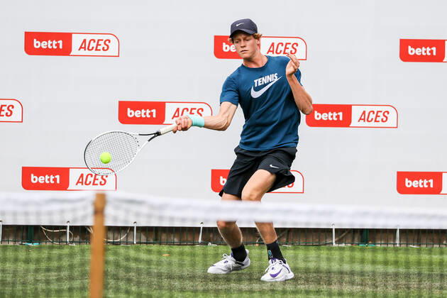 Jannik Sinner (ITA), bett1ACES, Berlin, LTTC Rot-Weiß - Steffi-Graf-Stadion, 11.07.2020,