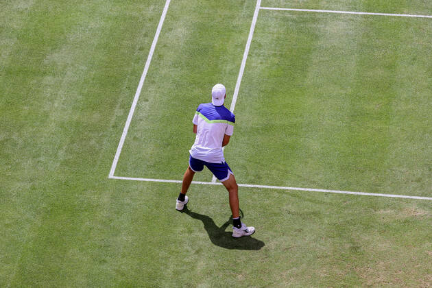Jan-Lennard STRUFF (GER), bett1ACES, Berlin, LTTC Rot-Weiß - Steffi-Graf-Stadion, 13.07.2020,