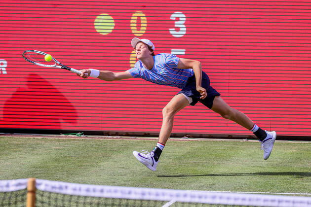 Jannik SINNER (ITA), bett1ACES, Berlin, LTTC Rot-Weiß - Steffi-Graf-Stadion, 13.07.2020,