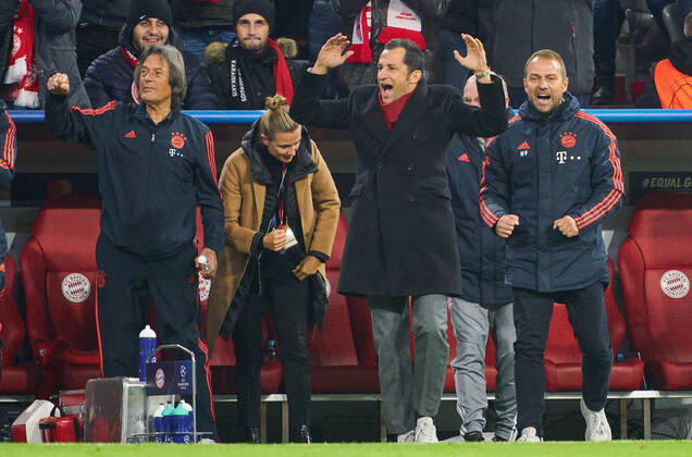 Champions League, Munich-Piraeus, Munich November 6, 2019. Celebration 1-0 goal Robert LEWANDOWSKI, FCB 9 : Hansi FLICK, FCB interims coach, team manager, Hermann GERLAND, (der Tiger) FCB assistant coach, Leiter des FCB Campus , Hasan ( Brazzo ) Salihamidzic, FCB director Kathleen KRUEGER, Teammanager FCB Dr. Hans-Wilhelm Müller-Wohlfahrt, FCB Mannschaftsarzt, FC BAYERN MUNICH - OLYMPIACOS PIRAEUS 2-0 UEFA Football Champions League , Munich, November 06, 2019, Season 2019 2020, group stage ,group B, FCB, Reds, Bavaria, München