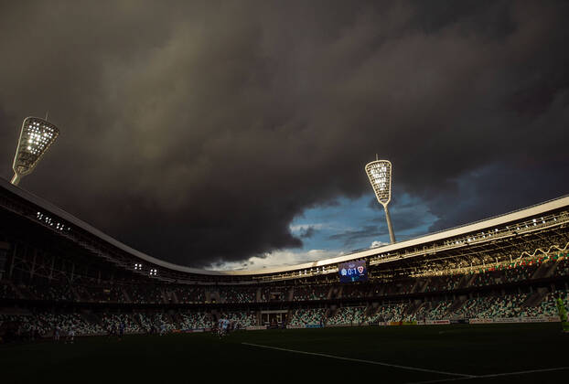 Bilder des Jahres 2020, Sport 08 August Sport Themen der Woche KW35 Sport Bilder des Tages Minsk 27.08.2020 Eliminacje do Ligi Europy. Dynamo Minsk - Piast Gliwice. n z. Stadion Dinama . Fot. Irek Dorozanski NEWSPIX.PL --- Newspix.pl Europa League qualifying match  200827ide150