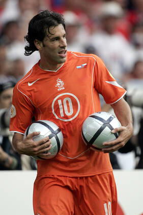 Ruud Van Nistelrooy Holland & Manchester United, ManU FC Holland V Czech Republic Municipal Stadium, Aveiro, Portugal 19 June 2004 Copyright: Allstar RichardxSelle 12831080
