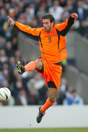 Ruud Van Nistelrooy Holland & Manchester United, ManU Fc Scotland V Holland Hampden Park, Glasgow, Scotland 15 November 2003 Copyright: Allstar RichardxSelle 12846492