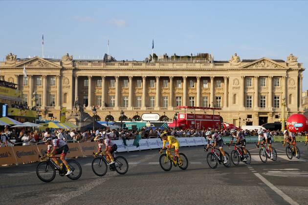 PARIS, FRANCE - SEPTEMBER 20 : POGACAR Tadej (SLO) of UAE TEAM EMIRATES during stage 21 of the 107th edition of the 2020 Tour de France cycling race, a stage of 122 kms with start in Mantes-la-Jolie and finish at the Avenue des Champs Elysees in Paris on September 20, 2020 in Paris, France, 20 09 2020 CYCLISME : Tour de France - Etape 21 - Mantes la Jolie a Paris Champs Elysees - 20 09 2020 PhotoNews Panoramic 