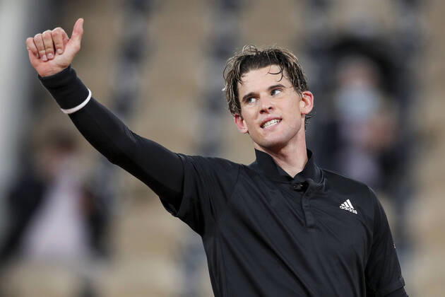 Bilder des Jahres 2020, Sport 09 September Sport Themen der Woche KW40 Sport Bilder des Tages TENNIS - ATP, Tennis Herren French Open 2020 PARIS,FRANCE,28.SEP.20 - TENNIS - ATP World Tour, French Open, Roland Garros, Grand Slam. Image shows the rejoicing of Dominic Thiem (AUT). GEPAxpictures xPatrickxSteiner