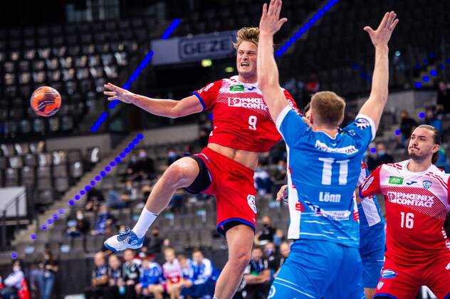 vl. Jonathan Carlsbogard (TBV Lemgo Lippe 9) ; Adam Loenn (TVB Stuttgart 11) ; Marcel Timm (TBV Lemgo Lippe 16) ; 1. Handball Bundesliga: TVB Stuttgart - TBV Lemgo Lippe am 18.10.2020 in Stuttgart (PORSCHE Arena), Baden-Wuerttemberg, Deutschland Stuttgart. 18.10.20 Handball , Stuttgart Baden Wuerttemberg Deutschland Porsche Arena