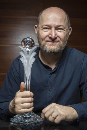 The Czech News Agency reporter Radek Smekal was presented with the FIS Journalist Award on December 2nd, 2020. Every year, FIS honours journalists, nominated by their national ski associations, for their dedicated service to covering skiing and snowboarding. (CTKxPhoto MartinxSterba) CTKPhotoP202012030617101 