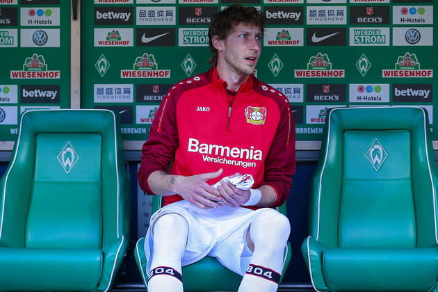 Bremen, Deutschland 05. Mai 2018: 1. BL - 17 18 - SV Werder Bremen vs. Bayer 04 Leverkusen Stefan Kiessling Kießling (Bayer 04 Leverkusen) nur auf der Bank Aktion . Einzelbild . 1. BL - 17 18 - SV Werder Bremen vs. Bayer 04 Leverkusen