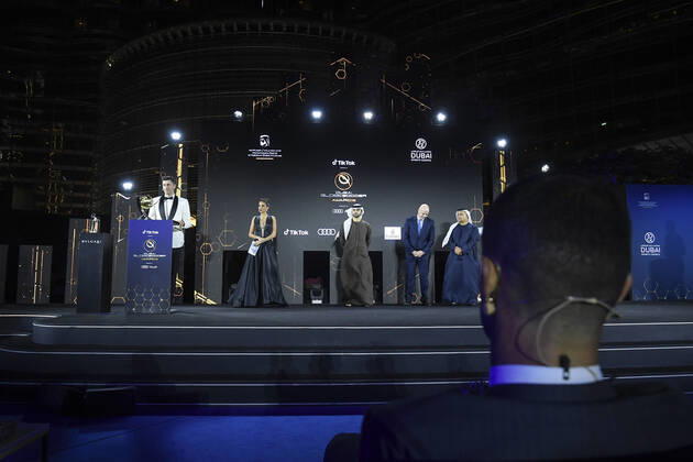 Foto Fabio Ferrari - LaPresse 27 Dicembre 2020 Dubai ( Emirati Arabi ) Dubai Globe Soccer Award 2020 - Dodicesima Edizione. Nella foto: Best player of the Year, Robert Lewandowski. photo Fabio Ferrari - LaPresse December 27, 20720 Dubai (Unated Arab Emirate) Sport Dubai Globe Soccer Award 2020 - 12th Edition. In the pic: Best player of the Year, Robert Lewandowski.  Copyright: xFabioxFerrari LaPressex
