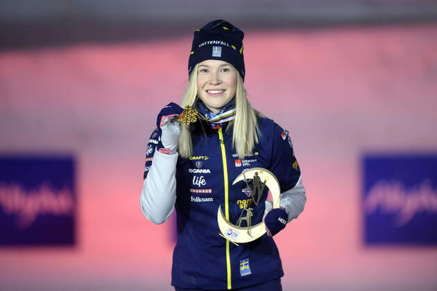 27.02.2021, Nordische SKI WM Oberstdorf 2021, Oberstdorf im Allgäu, Siegerehrung, Medaillienzeremonie, Langlauf Sprint Damen, Siegerehrung, gold Medaille an Jonna Sundling (Schweden),