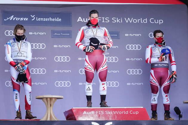 18.03.2021, Lenzerheide, Lenzerheide, Audi FIS Ski Weltcup Lenzerheide: Super G Siegerehrung, Vincent Kriechmayr (Österreich) gewinnt vorzeitig den Super-G-Weltcup. 2. Platz geht and Marco Odermatt (Schweiz, links) und 3. Platz and Matthias Mayer (Österreich). Lenzerheide Lenzerheide Graubünden Schweiz Copyright: xJustPictures.ch JarixPestelaccix