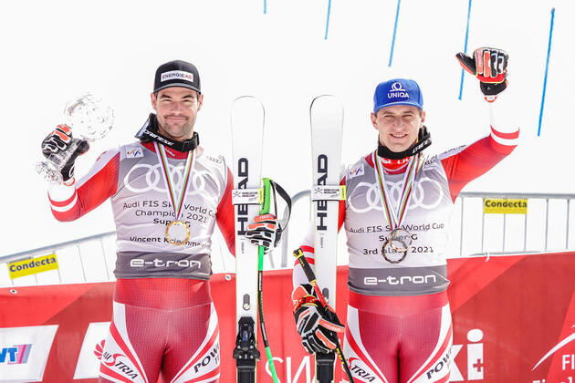18.03.2021, Lenzerheide, Lenzerheide, Audi FIS Ski Weltcup Lenzerheide: Super G Siegerehrung, Vincent Kriechmayr (Österreich) gewinnt vorzeitig den Super-G-Weltcup. 3. Platz an Matthias Mayer (Österreich, rechts). Lenzerheide Lenzerheide Graubünden Schweiz Copyright: xJustPictures.ch JarixPestelaccix