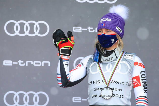 ALPINE SKIING - FIS WC Final Lenzerheide LENZERHEIDE,SWITZERLAND,21.MAR.21- ALPINE SKIING - FIS World Cup Final, giant slalom, ladies. Image shows the rejoicing of Tessa Worley (FRA). Keywords: medal. GEPAxpictures xMarioxBuehner