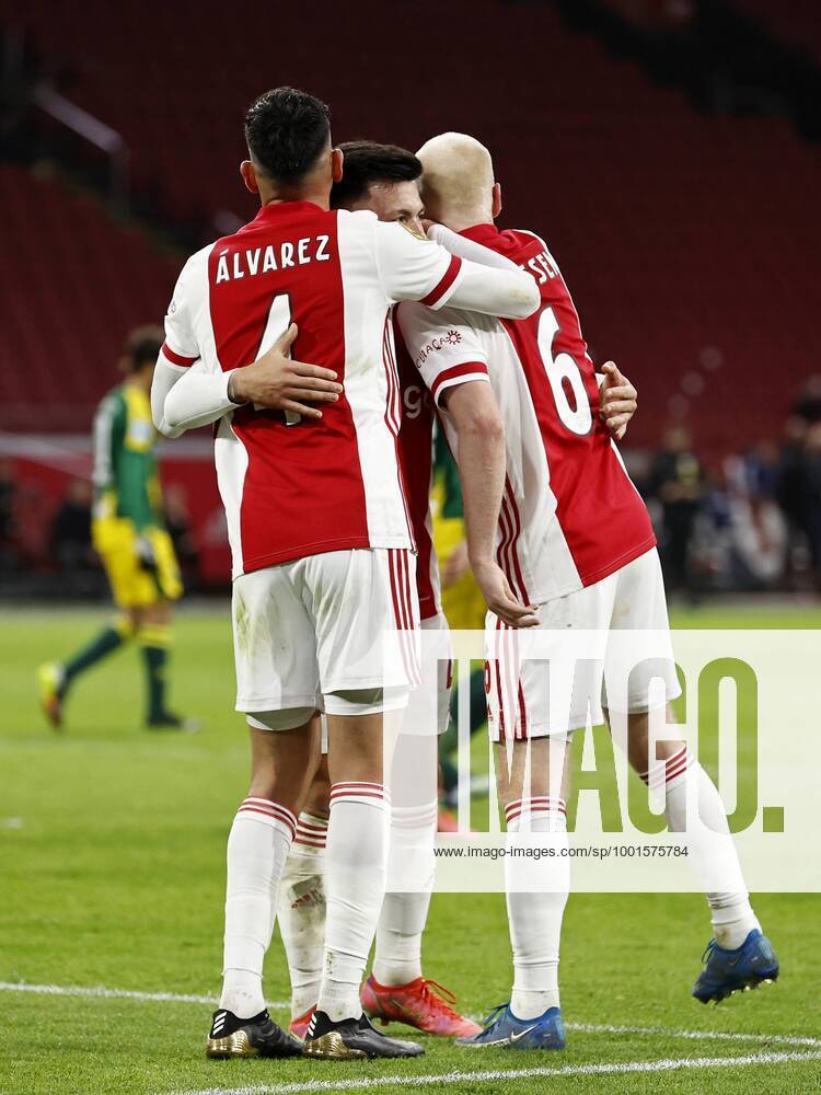 Amsterdam Edson Alvarez Of Ajax Lisandro Martinez Of Ajax Davy Klaassen Or Ajax Celebrate The 3