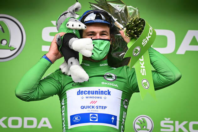 British Mark Cavendish of Deceuninck - Quick-Step celebrates on the podium in the green jersey of leader in the sprint ranking after winning the fourth stage of the 108th edition of the Tour de France cycling race, 150,4km from Redon to Fougeres, France, Tuesday 29 June 2021. This year s Tour de France takes place from 26 June to 18 July 2021. PETExGODING  x3022891x