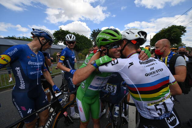 British Mark Cavendish of Deceuninck - Quick-Step and French Julian Alaphilippe of Deceuninck - Quick-Step celebrate after winning the sixth stage of the 108th edition of the Tour de France cycling race, 160,6km from Tours to Chateauroux, France, . This year s Tour de France takes place from 26 June to 18 July 2021. POOLxDAVIDxSTOCKMAN  x3024892x