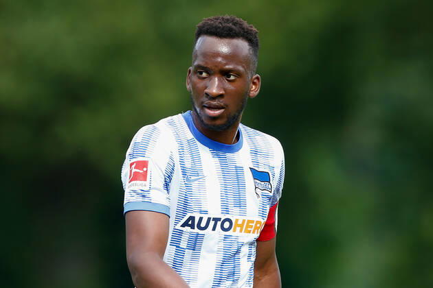 07.07.2021, xtgx, Fussball Testspiel, MSV Neuruppin - Hertha BSC Berlin emspor, v.l. Dodi Lukebakio (Hertha, 11) mit Kapitaensbinde, Kapitaen, Oberkoerper, Portrait, Portraet, Einzelbild (DFL DFB REGULATIONS PROHIBIT ANY USE OF PHOTOGRAPHS as IMAGE SEQUENCES and or QUASI-VIDEO) Neuruppin