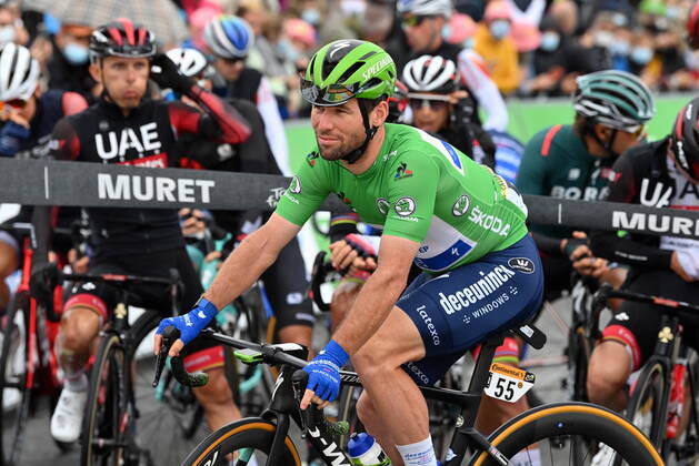 British Mark Cavendish of Deceuninck - Quick-Step pictured at the start of stage 17 of the 108th edition of the Tour de France cycling race, from Muret to Saint-Lary-Soulan Col du Portet (178,4 km) in France, Wednesday 14 July 2021. This year s Tour de France takes place from 26 June to 18 July 2021. DAVIDxSTOCKMAN x3034672x