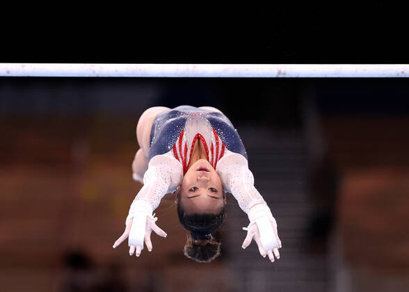 (210729) -- TOKYO, July 29, 2021 -- Sunisa Lee of the United States competes in the uneven bars competition of the artistic gymnastics women s all-around final at the Tokyo 2020 Olympic Games, Olympische Spiele, Olympia, OS in Tokyo, Japan, July 29, 2021. ) (TOKYO2020)JAPAN-TOKYO-OLY-ARTISTIC GYMNASTICS-WOMEN S ALL-AROUND CaoxCan
