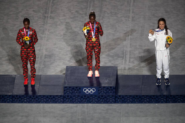 OLYMPICS - Summer Olympic Games, Olympische Spiele, Olympia, OS 2020 TOKYO,JAPAN,08.AUG.21 - OLYMPICS - Summer Olympic Games 2020, closing ceremony. Image shows the podium of the womens marathon with Brigid Kosgei (KEN), Peres Jepchirchir (KEN) and Molly Seidel (USA).  GEPAxpictures xMichaelxMeindl