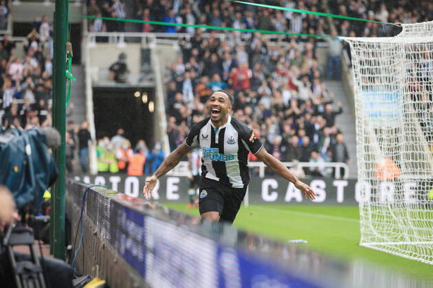Football - Premier League - Newcastle United v West Ham United 15th August 2021 - Premier League - Newcastle United v West Ham United - Callum Wilson of Newcastle United celebrates after scoring their 1st goal - Photo: Simon Stacpoole Offside. Newcastle-upon-Tyne UK Copyright: xSimonxStacpoolexOffside