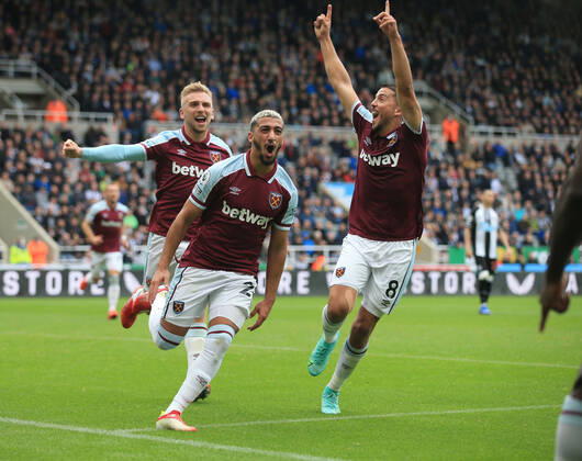 Football - Premier League - Newcastle United v West Ham United 15th August 2021 - Premier League - Newcastle United v West Ham United - Said Benrahma of West Ham United celebrates after scoring the second goal for his team, with Pablo Fornals. -Photo: Simon Stacpoole Offside. Newcastle-upon-Tyne UK Copyright: xSimonxStacpoolexOffside