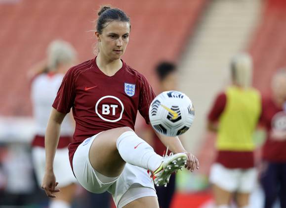 Southampton, England, 17th September 2021. Lotte Wubben-Moy of England warms up ahead of the FIFA 2023 Women s World Cup Qualifying match at St Mary s Stadium, Southampton. Picture credit should read: Paul Terry Sportimage EDITORIAL USE ONLY. No use with unauthorised audio, video, data, fixture lists, club league logos or live services. Online in-match use limited to 120 images, no video emulation. No use in betting, games or single club league player publications. SPI-1202-0125