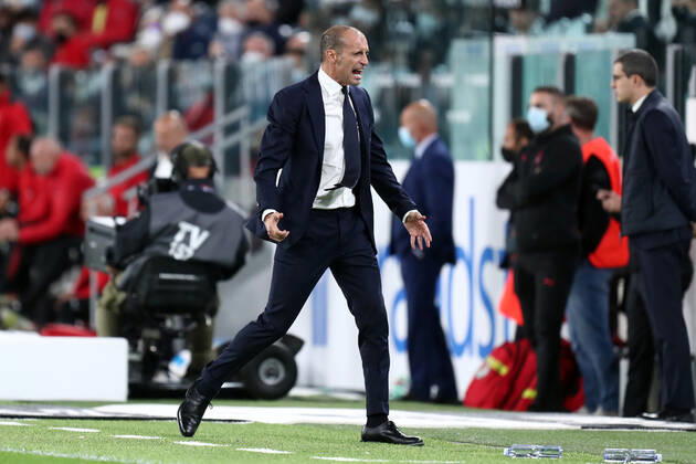 Juventus Fc - Ac Milan Massimiliano Allegri, head coach of Juventus Fc gestures during the Serie A match between Juventus Fc and Ac Milan . Torino Allianz Stadium Italy Copyright: xMarcoxCanonierox