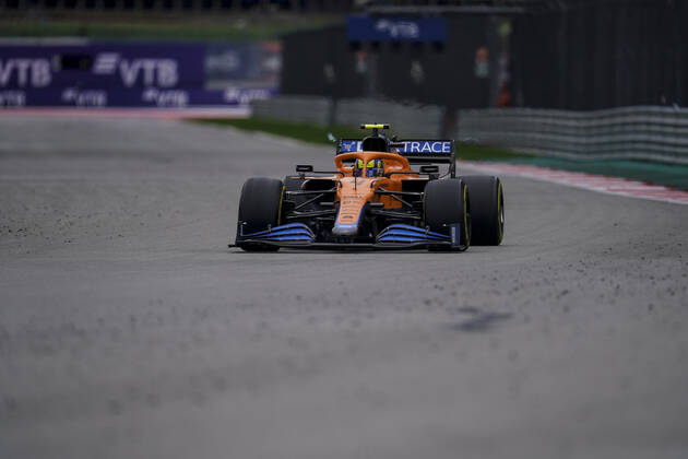 September 26, 2021, Sochi, Russia: LANDO NORRIS of Great Britain and McLaren F1 Team drives during the 2021 FIA Formula 1 Russian Grand Prix at Sochi Autodrom in Sochi, Russia. Sochi Russia - ZUMAg147 20210926_zap_g147_037 Copyright: xJamesxGasperottix